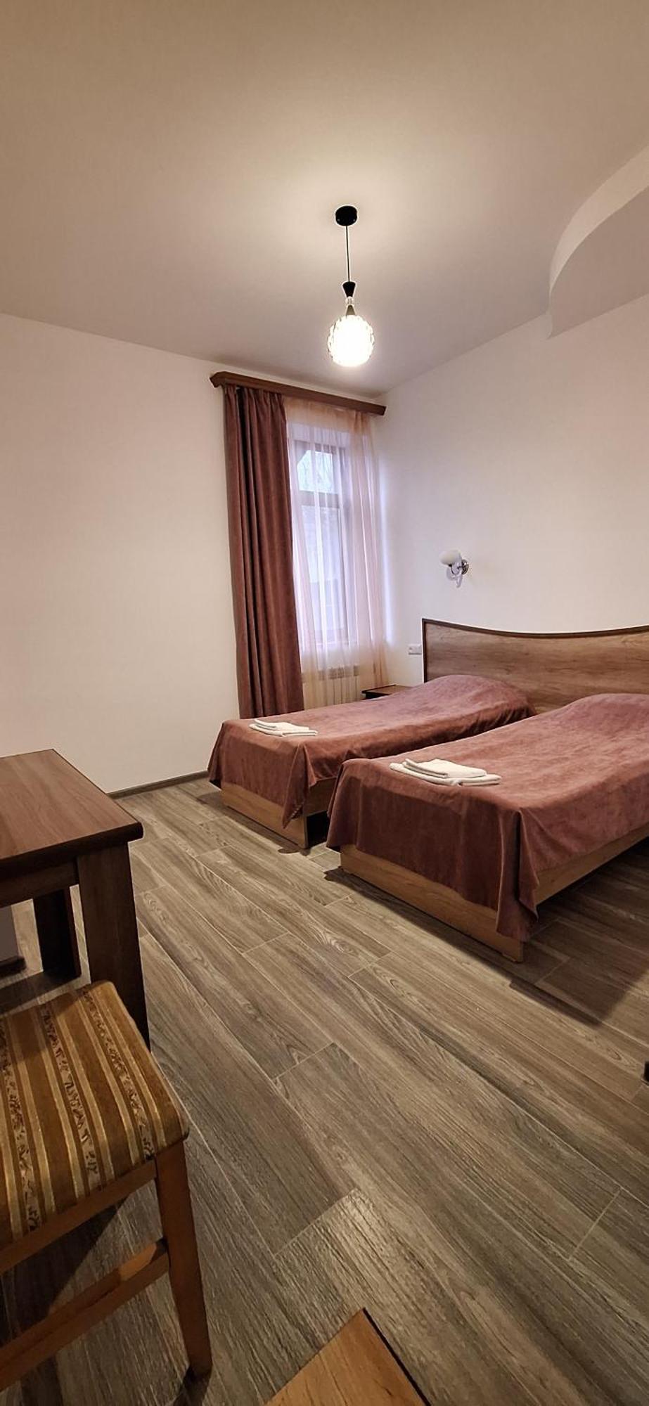 Hotel Mthnadzor Goris Exterior foto